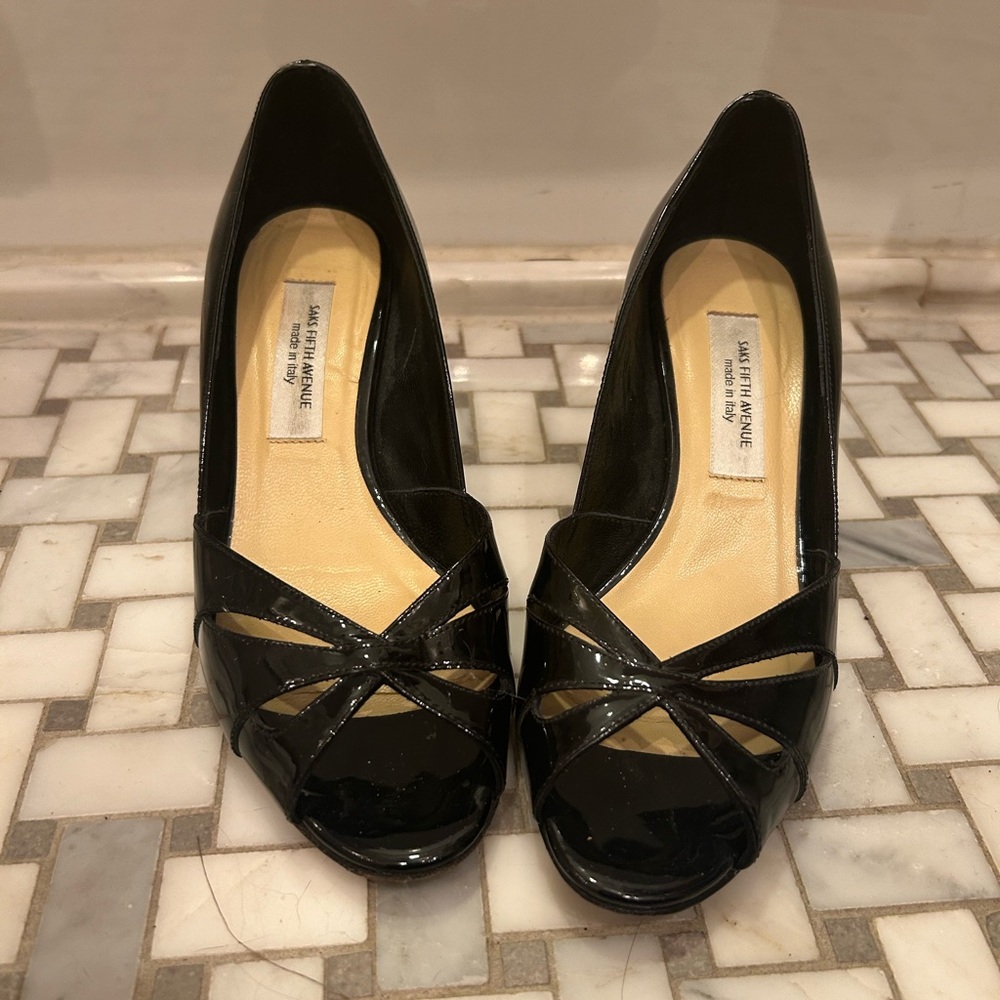 Saks fifth avenue black open toe heels